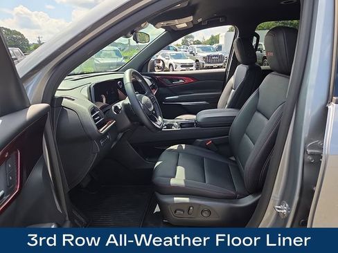 Used 2026 Chevrolet Traverse Z71 AWD/4WD image 17