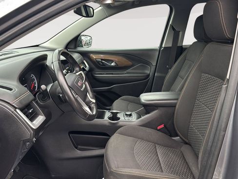 Used 2018 GMC Terrain SLE w/ Driver Convenience Package FWD image 15