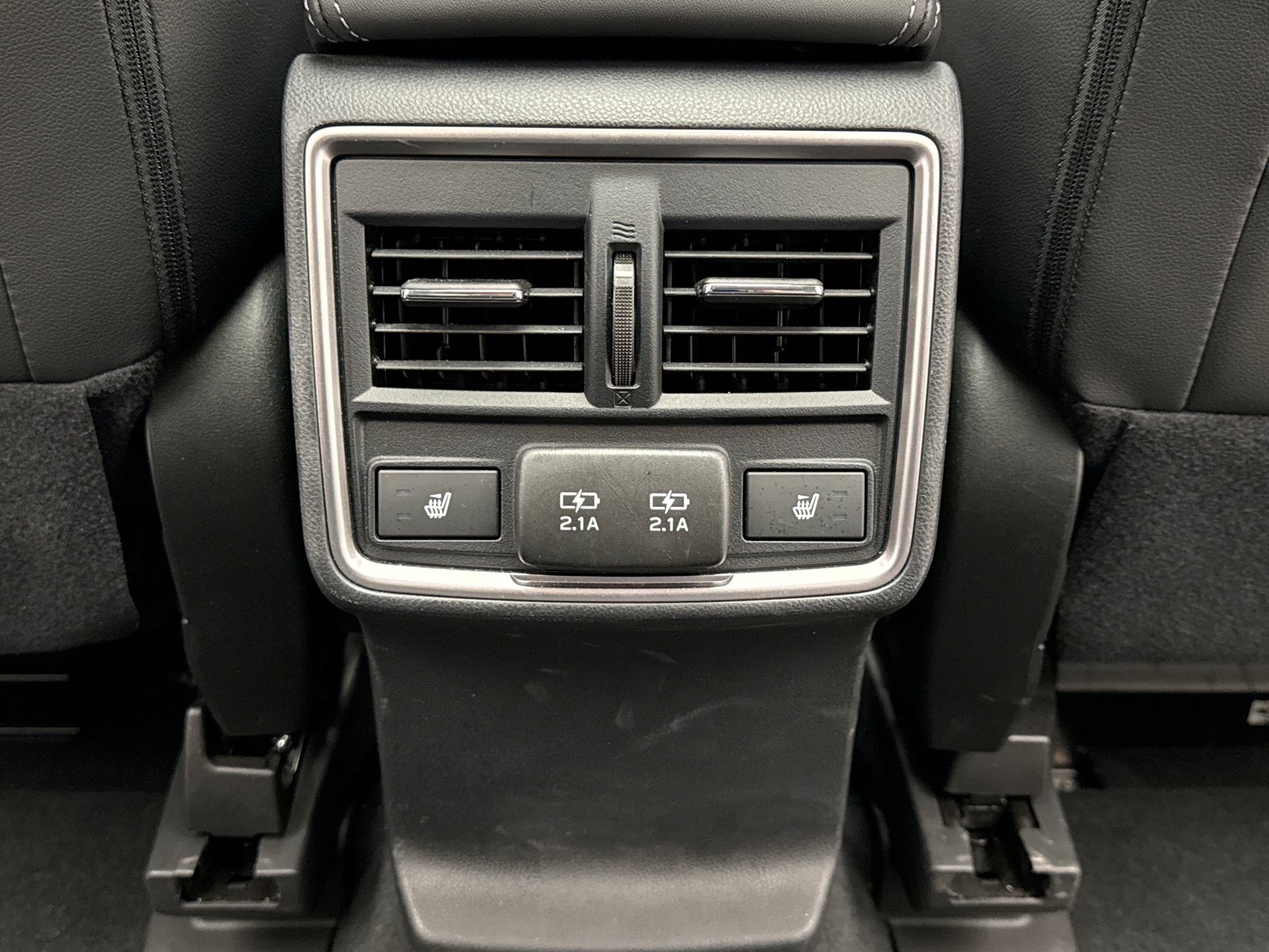 Used 2022 Subaru Forester Touring w/ Popular Package #2 AWD/4WD image 16