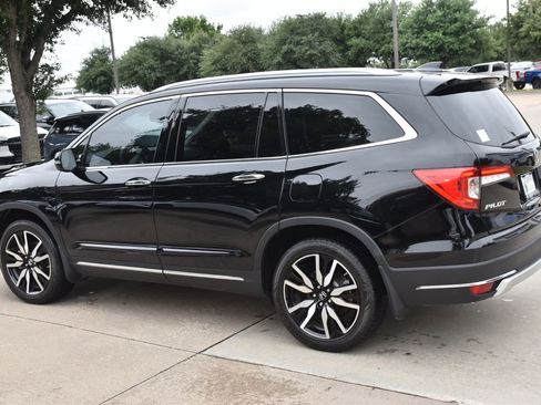 Used 2022 Honda Pilot Elite image 11