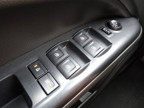 Certified 2022 Chevrolet Colorado LT w/ Luxury Package image 26