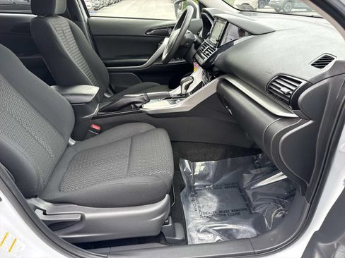 Used 2022 Mitsubishi Eclipse Cross ES AWD/4WD image 24