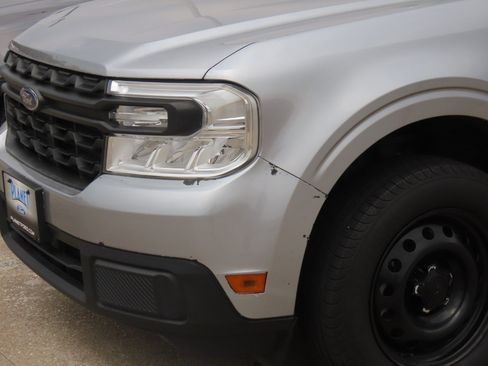 Used 2023 Ford Maverick XL FWD image 3