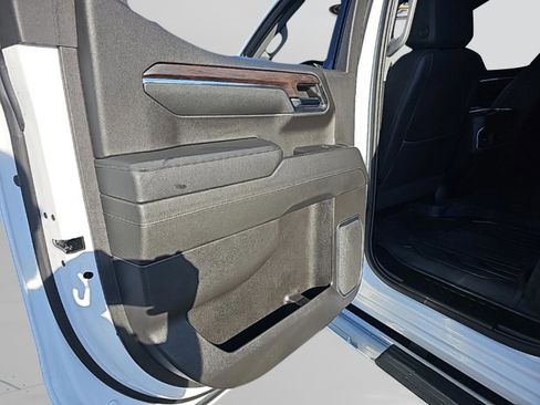 Used 2024 GMC Sierra 1500 SLT w/ SLT Premium Plus Package image 22