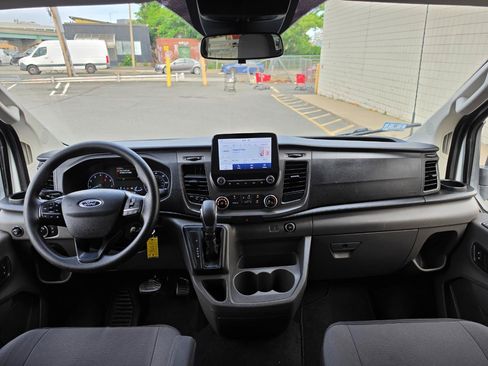 Used 2020 Ford Transit 350 XLT RWD image 16