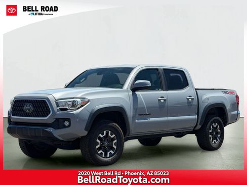 Used 2019 Toyota Tacoma TRD Off-Road AWD/4WD image 1
