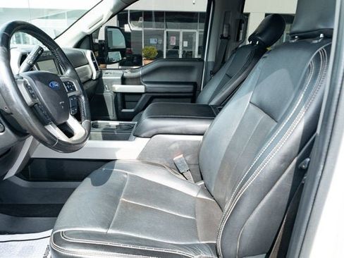 Used 2020 Ford F250 Lariat w/ Lariat Ultimate Package AWD/4WD image 17