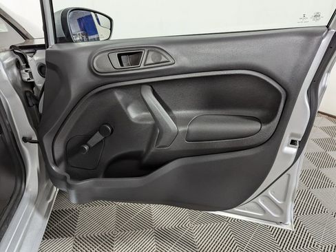 Used 2016 Ford Fiesta S FWD image 28