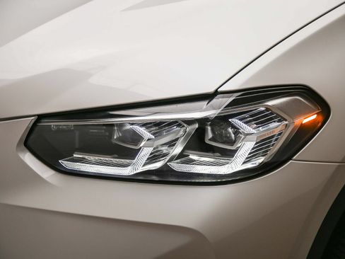 Used 2023 BMW X3 sDrive30i w/ Premium Package RWD image 8