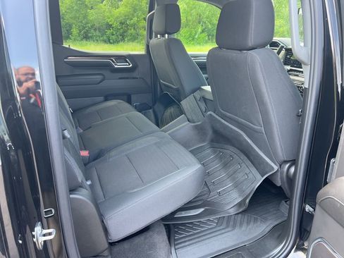 Certified 2024 GMC Sierra 1500 Elevation image 11