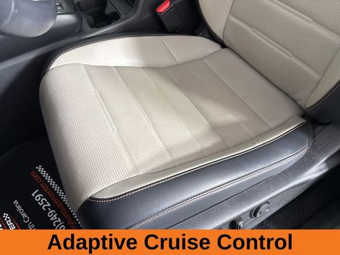 Used 2023 Honda CR-V Sport Touring image 13