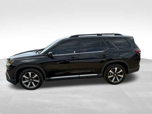 Used 2023 Honda Pilot Elite image 7