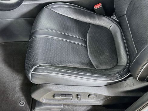 Used 2023 Honda Pilot Elite image 21