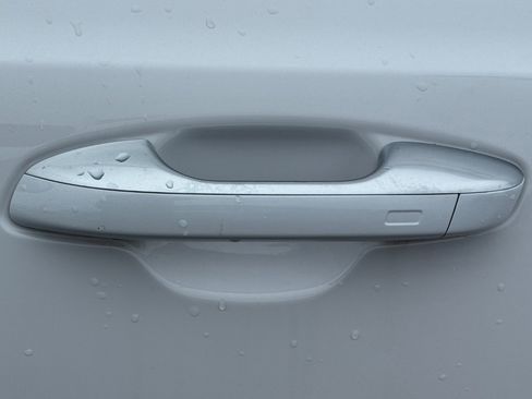 Used 2024 Kia Telluride SX Prestige image 9