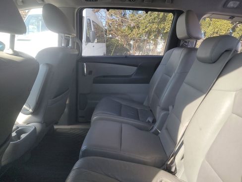 Used 2016 Honda Odyssey EX-L image 9