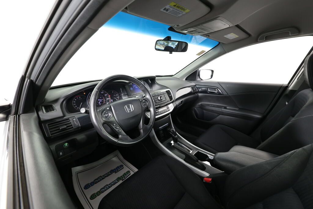 Used 2013 Honda Accord Sport image 10