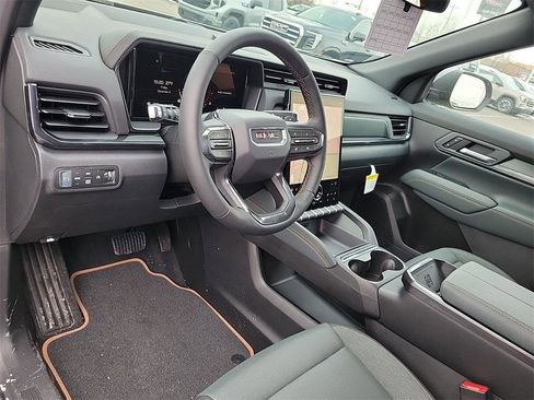 New 2026 GMC Terrain AT4 image 18