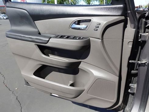 Used 2016 Honda Odyssey Touring Elite image 22