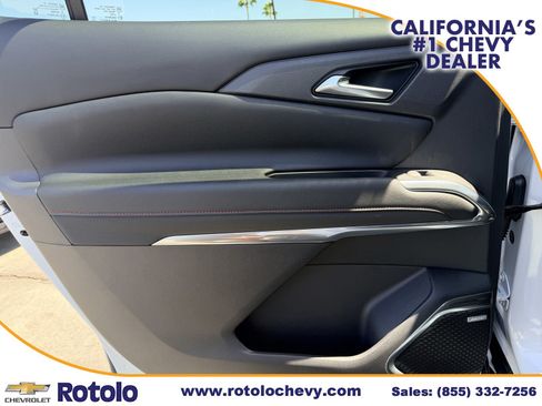 Used 2024 Chevrolet Traverse RS w/ LPO, Floor Liner Package AWD/4WD image 18