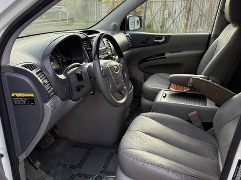 Used 2014 Kia Sedona EX w/ Luxury Package FWD image 11