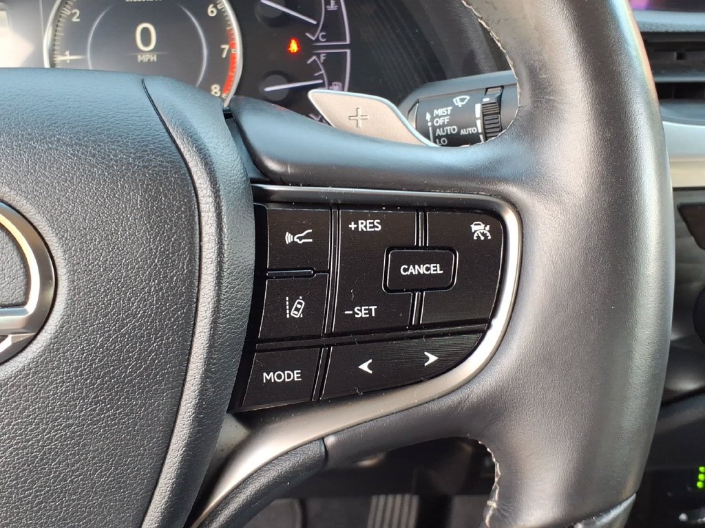 Used 2019 Lexus ES 350 w/ Premium Package FWD image 21