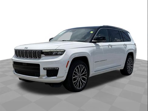 Used 2021 Jeep Grand Cherokee L Summit AWD/4WD image 32