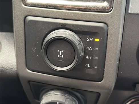 Used 2018 Ford F150 Raptor w/ Equipment Group 802A Luxury image 46