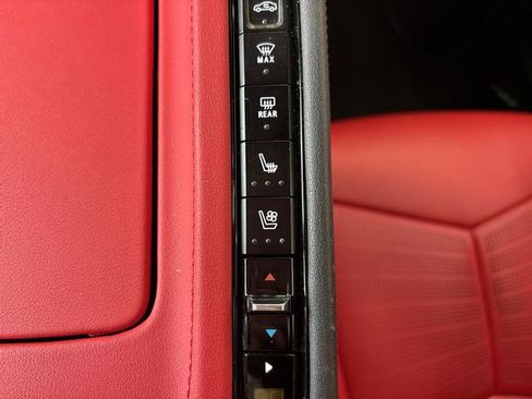 Certified 2024 Chevrolet Corvette E-Ray w/ Chrome Exterior Badge Package image 31