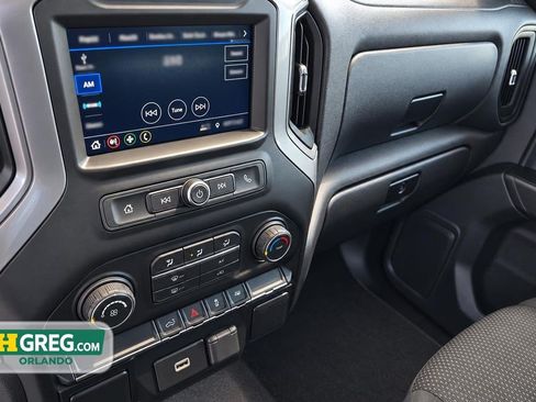 Used 2019 Chevrolet Silverado 1500 Custom w/ Custom Value Package RWD image 15
