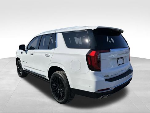 Used 2025 GMC Yukon Denali w/ Sun & Power Step Package image 17