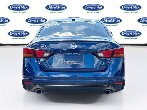 Used 2022 Nissan Altima 2.5 SR FWD image 6