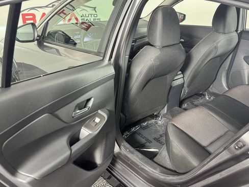 Used 2026 Nissan Sentra SR w/ Floor Mat Package FWD image 25