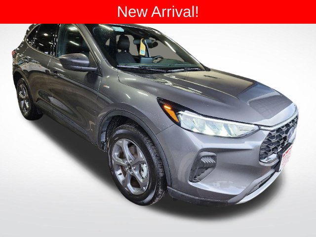 Used 2025 Ford Escape ST-Line AWD/4WD image 1