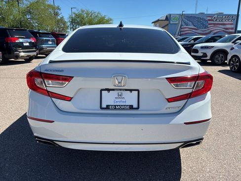 Used 2022 Honda Accord Sport image 4