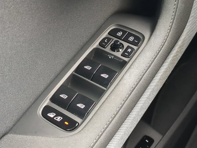 Used 2024 Polestar Polestar 2 w/ Pilot Pack RWD image 26