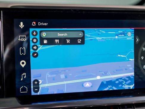 Used 2023 GMC Sierra 1500 SLT w/ SLT Premium Package image 19