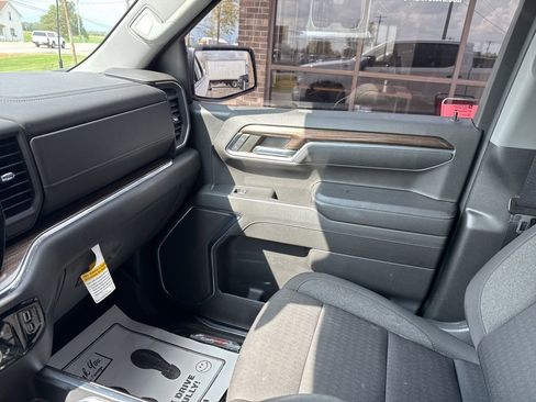 Used 2023 Chevrolet Silverado 1500 LT Trail Boss image 32