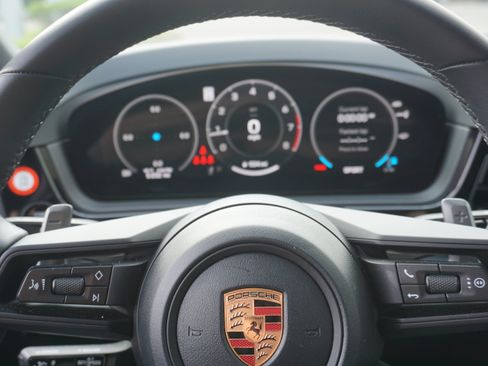Certified 2026 Porsche Cayenne Coupe AWD/4WD image 26