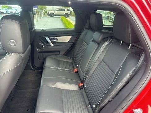 Used 2025 Land Rover Discovery Sport Dynamic SE AWD/4WD image 10