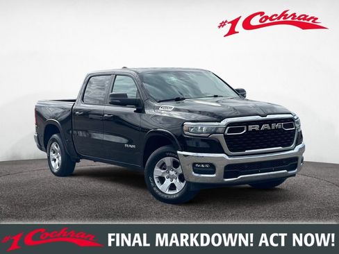 Used 2025 RAM 1500 Big Horn AWD/4WD image 1