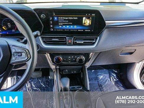 Used 2025 Chevrolet TrailBlazer LT FWD image 37