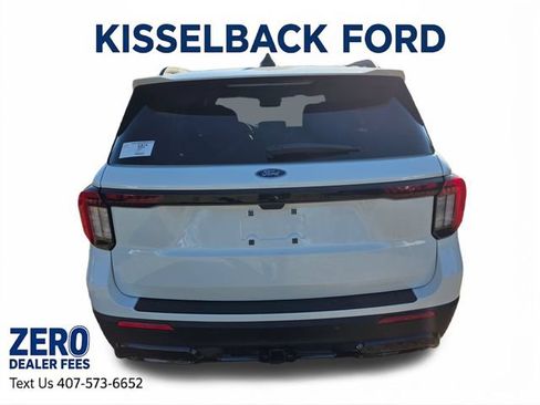 New 2026 Ford Explorer ST-Line w/ ST-Line Street Pack RWD image 5