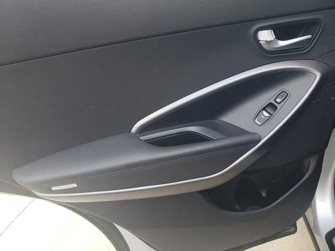 Used 2013 Hyundai Santa Fe Sport 2.0T AWD/4WD image 14