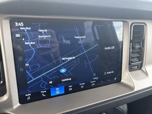 Used 2025 Ford Bronco Outer Banks image 27