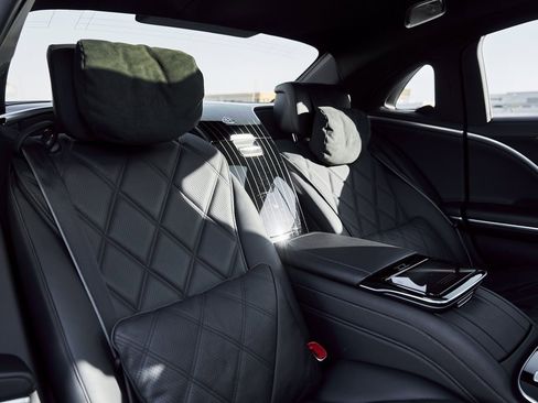 Used 2023 Mercedes-Benz Maybach S 680 4MATIC image 41