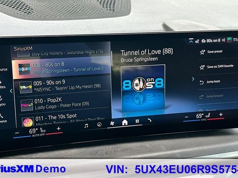 Used 2024 BMW X5 xDrive50e w/ Parking Assistance Package image 36