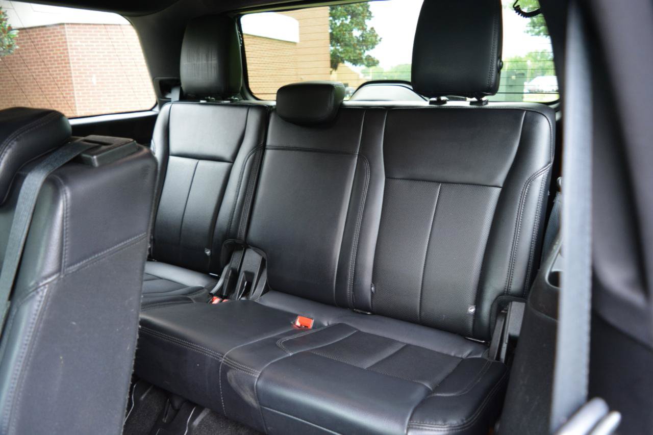 Used 2019 Ford Expedition XLT w/ Equipment Group 201A AWD/4WD image 13