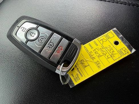 Used 2024 Ford Edge SEL w/ Convenience Package AWD/4WD image 49