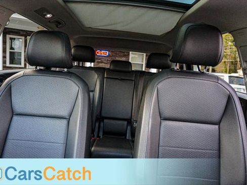 Used 2019 Volkswagen Tiguan SEL image 21