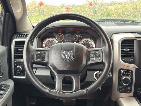 Used 2018 RAM 1500 Big Horn AWD/4WD image 30